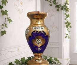 2 ədəd az işlənməmiş güldan