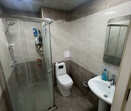 Midada 2 otaqlı mənzil satılır