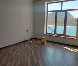 House with Garden, Villa For Sale