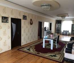 House with Garden, Villa For Sale