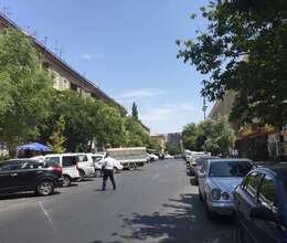 Satılır Köhnə tikili, 180m², 4-Otaqlı