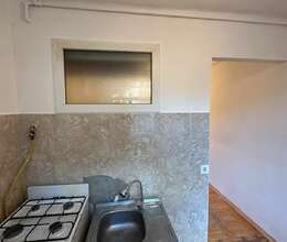 Satılır Köhnə tikili, 45m², 2-Otaqlı