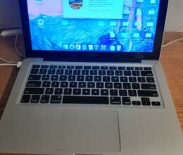 Apple Macboolar satılır
