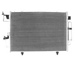 Mitsubishi Pajero kondisioner radiatoru 