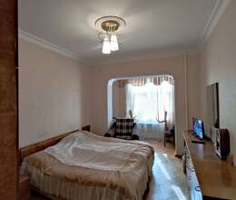 Satılır Köhnə tikili, 110m², 4-Otaqlı