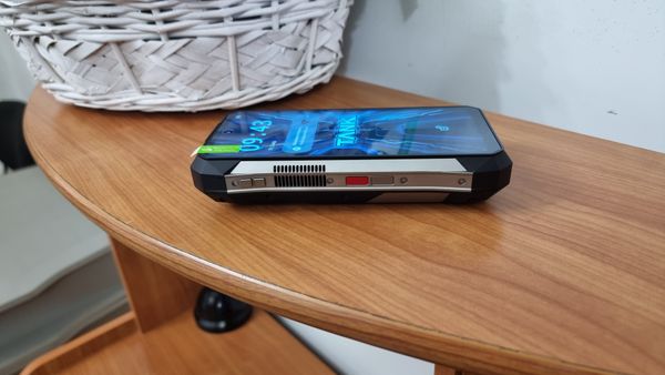 Tank X 36GB/512GB Proyektorlu