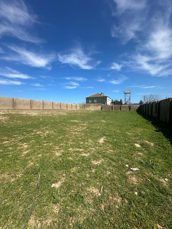 Buzovnada Torpaq Sahəsi Satılır