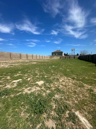 Buzovnada Torpaq Sahəsi Satılır