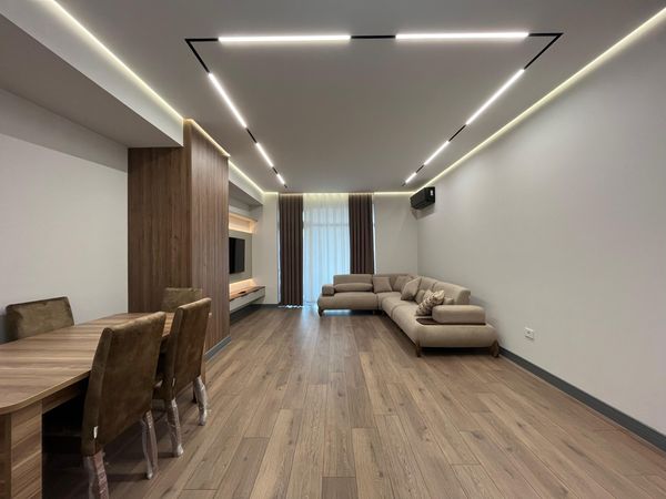 Grand Hayat Residence