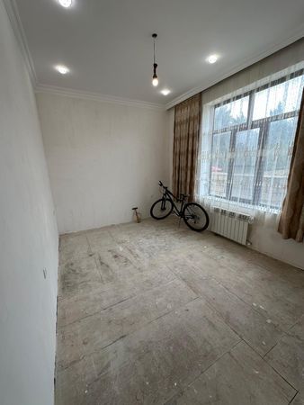 4 otaqlı, bağ evi, 200 m², təmirli, satılır