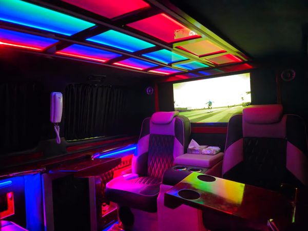 Vıp Salon Mikroavtobus Sifarişi — Transfer Xidməti