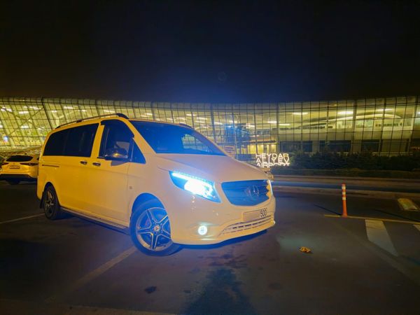 Vıp Salon Mikroavtobus Sifarişi — Transfer Xidməti