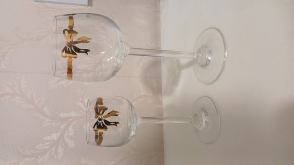 Qədimi qədəhlər Çerxiya