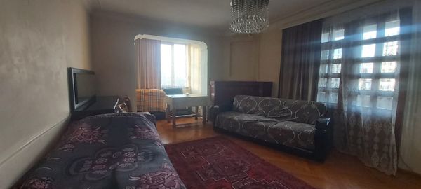 2-otaqlı Köhnə tikili, Əhməd Rəcəbli küç., 55 m²