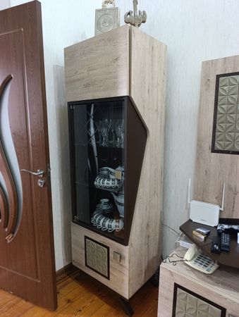 Qonaq otağı mebeli, tv atliğı və 2ədəd servant