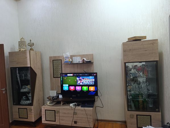 Qonaq otağı mebeli, tv atliğı və 2ədəd servant