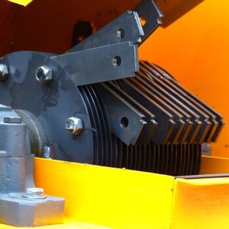 Yem-ot üyüdən aparat, 2023 il