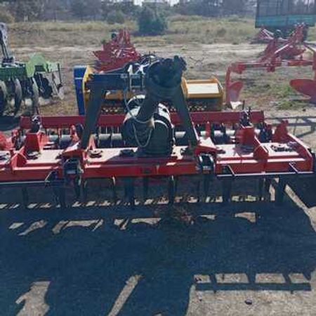 Dik bıçaqlı Frez 250 sm, 2025 il