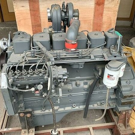 "Cummins 5.9" sadə mühərrik