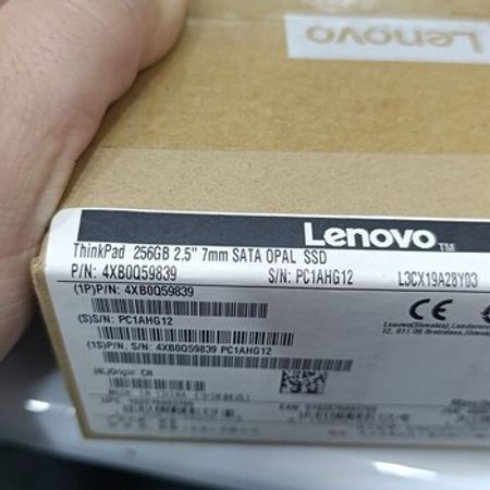 LENOVO ThinkPad 256GB SSD