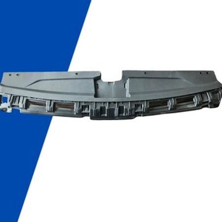 "Kia Cerato 2020" ekranın üst plastması