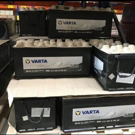 "M10 Varta 12 volt 140 ah" akkumulyatoru