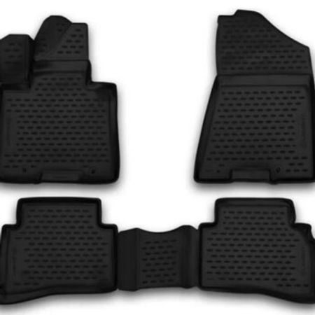 "Hyundai Tucson" ayaqaltlığı