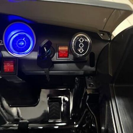 Uşaq avtomobili "Bumer 4wd"