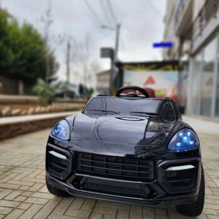 "Porsche" maşını