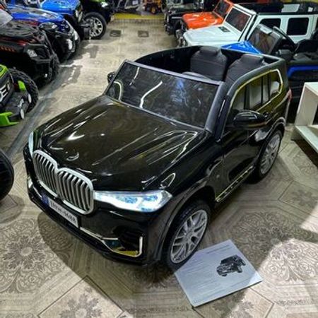 Uşaq avtomobili "BMW X7"