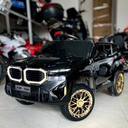 Uşaq avtomobili BMW XM