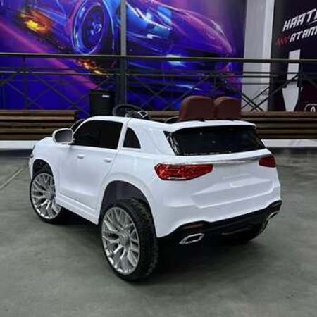 Uşaq avtomobili "BMW X8"