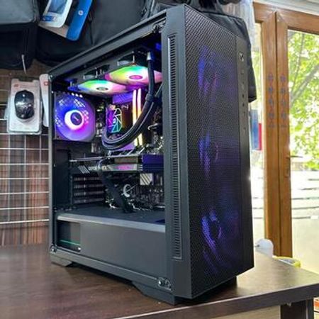 Masaüstü kompüter