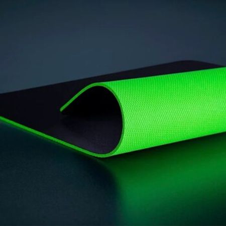 Siçan altlığı Razer Gigantus V2 XXL RZ02-03330400-R3M1 – Kompüter aksesuarları – ucuztap.az