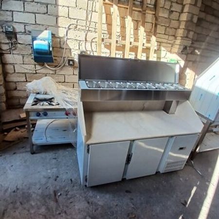 Pizza hazırlıq dəzgahı