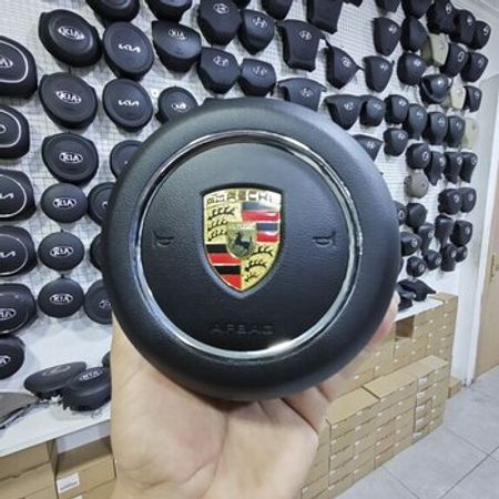 "Porsche Panamera" airbag