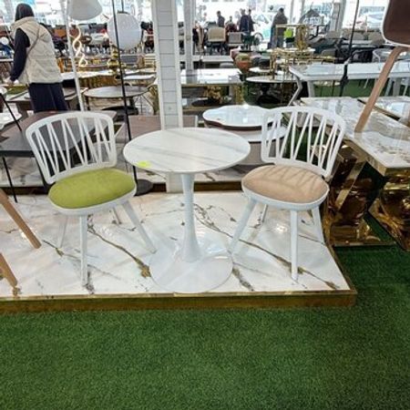 Masa və oturacaqlar