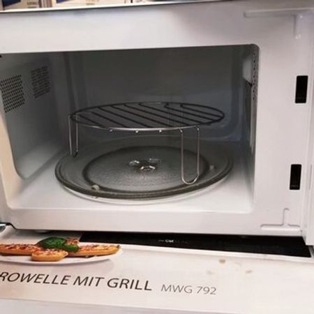 Mikrodalğalı soba "Clatronic"