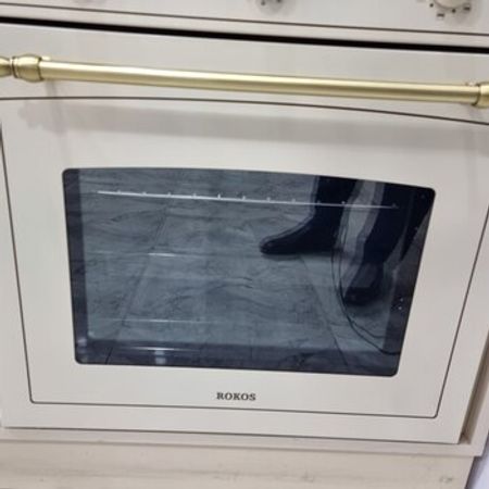 Quraşdırılan soba "Rokos"