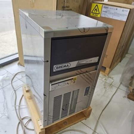 Buz aparatı "Brema"