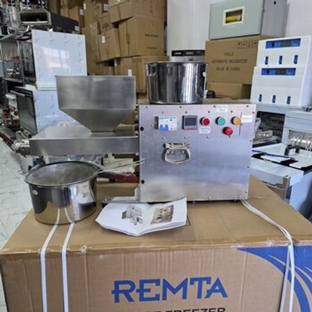 Yağ çəkən aparat