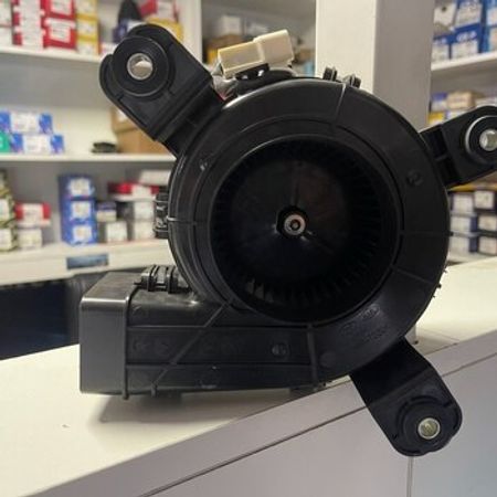 "Hyundai Elantra hybrid 20-24" batareya kuleri