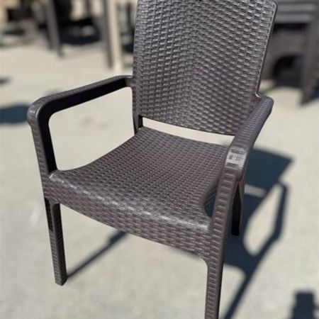 Bağ üçün masa və oturacaqları