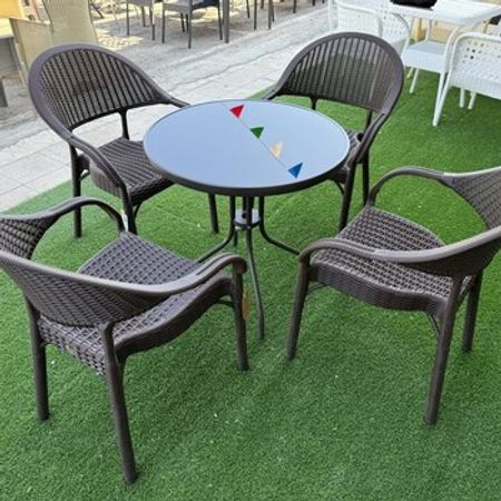 Masa və oturacaqlar