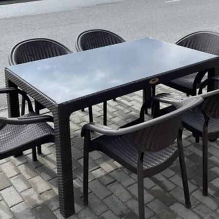 Masa və oturacaqlar