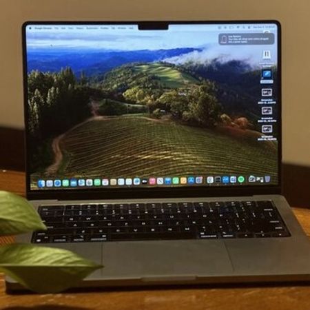 Apple MacBook Pro 14 inch M3 Pro 18/512GB Black