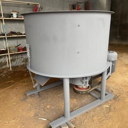 Beton qarışdıran 1000L – Beton – ucuztap.az
