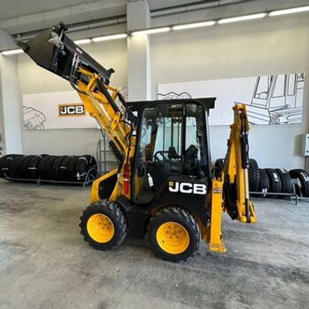 JCB 1cx, 2025 il
