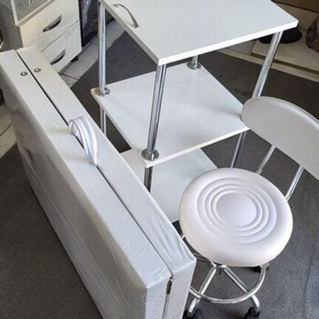 Tibbi və kosmetoloji avadanlıqlar