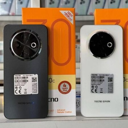 Tecno Spark 30C Orbit Black 128GB/4GB